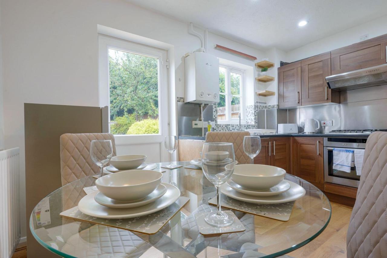 Wonderful 2 Bed Accommodates 6 Villa Shenley Brook End Luaran gambar